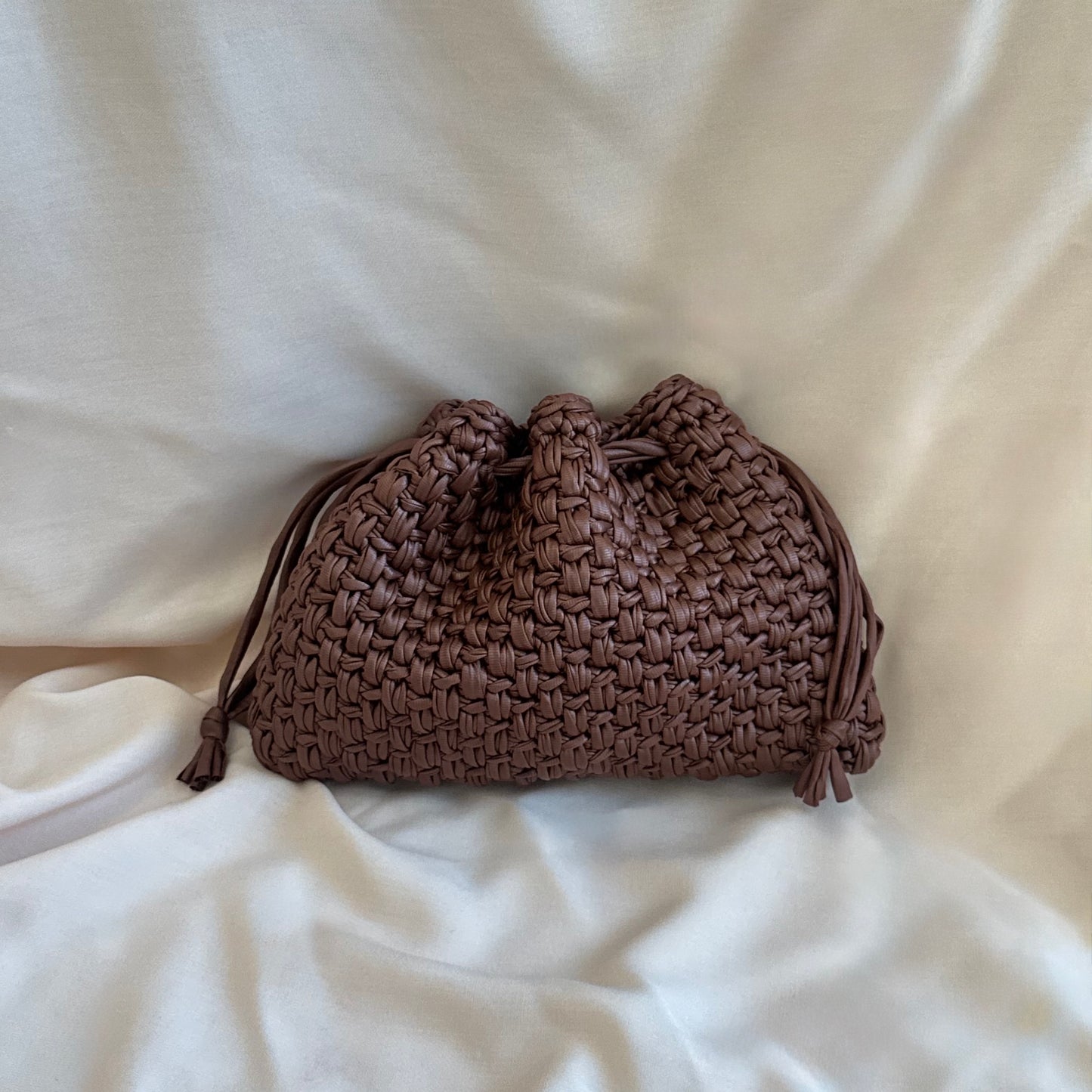 Knot - Rich Caramel